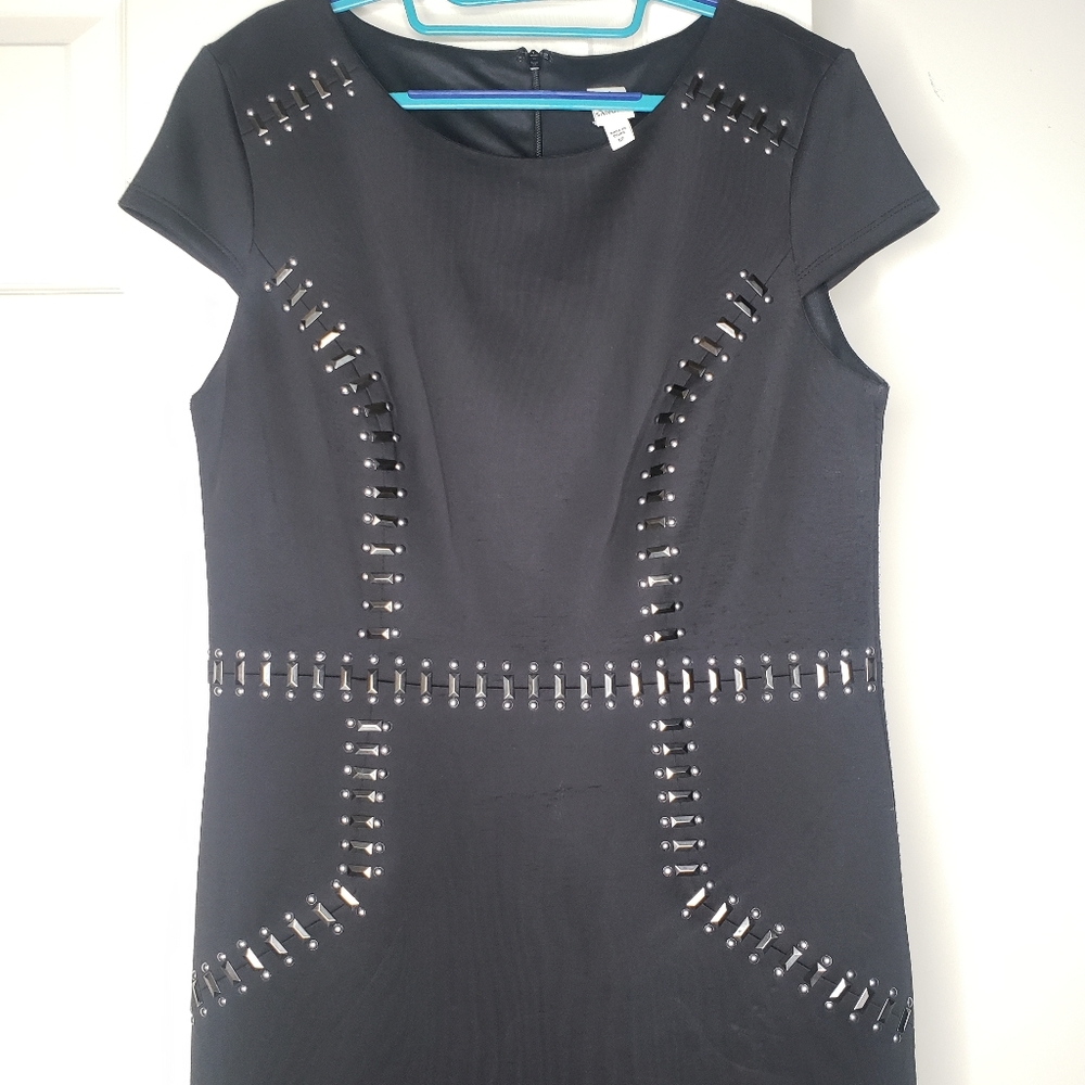 Dress - Picture 3 of 13
